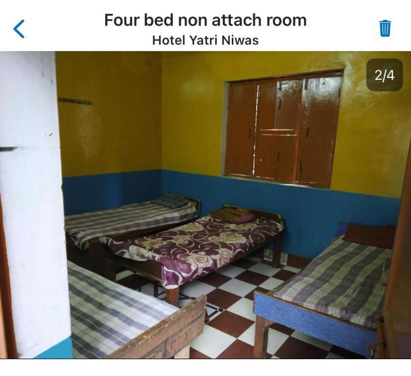 Hotel Yatri Niwas Varanasi Ngoại thất bức ảnh